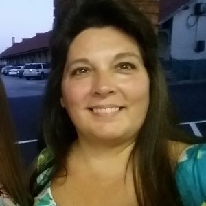 Meet your Posher, Renee